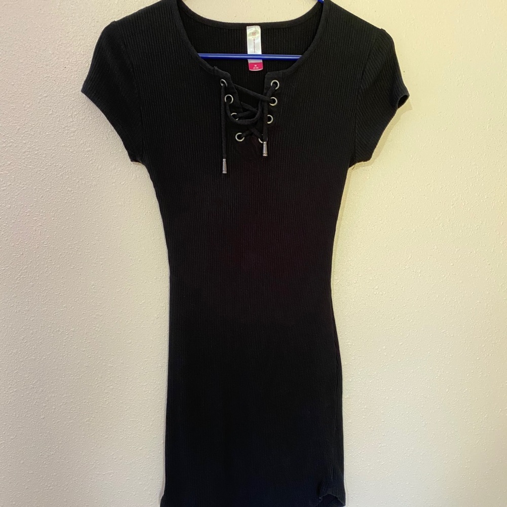 Black slim dress
